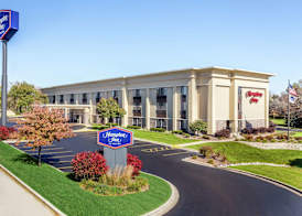 Hampton Inn Milwaukee-Airport 2