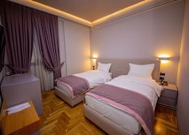 City Center Hotel 4