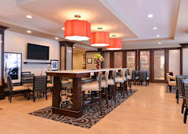 Hampton Inn Potsdam 4