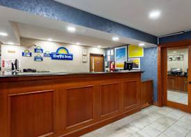 Days Inn by Wyndham Wooster 3