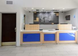 Holiday Inn Express HILLSBOROUGH (DURHAM AREA) by IHG 2