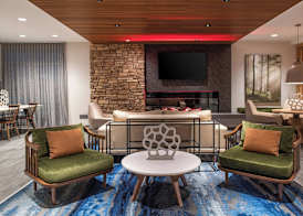 Fairfield by Marriott Inn & Suites Winters Davis 5