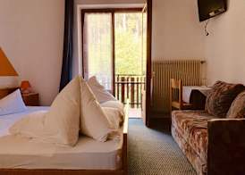 Laugen Albergo Ristorante Bar Pinsa Romana Area Sosta Camper 3