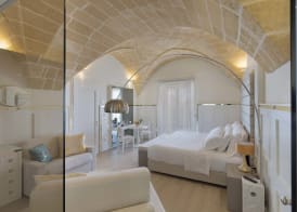 Acquaviva Suites 4