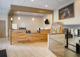 SureStay Plus Hotel by Best Western Gatlinburg 2