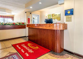 Econo Lodge Rocky Top 2