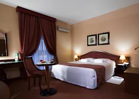 Massimo Plaza Hotel 5