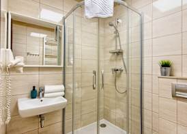 Willa Królewska - Wellness SPA - widokowe Pokoje i Apartamenty 5