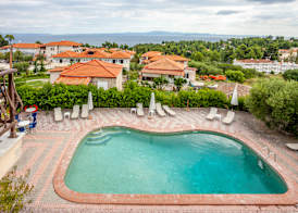 Skentos Hotel 4