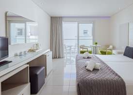 Tasia Maris Oasis 5
