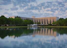 DoubleTree Suites by Hilton Raleigh - Durham 2