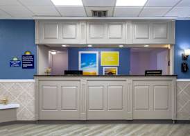 Days Inn by Wyndham Melbourne 4