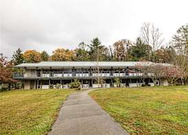 Waynesville Inn and Golf Club, Tapestry Collection by Hilton 2