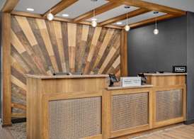 Hotel Westport Kansas City, Tapestry Collection by Hilton 3