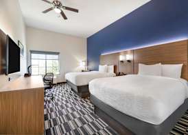 La Quinta by Wyndham Alvin 5