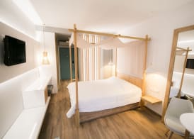 Sunrise Village Hotel Apartments 3