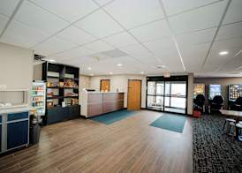 AmericInn by Wyndham Tomahawk 2