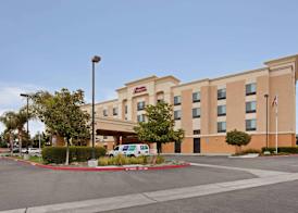 Hampton Inn & Suites Clovis-Airport North 2