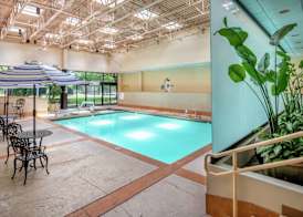 DoubleTree Suites by Hilton Seattle Airport - Southcenter 3