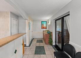 Travelodge by Wyndham Hotel & Cottages St Augustine - Historic 2