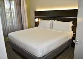 Holiday Inn Express WINDSOR SONOMA WINE COUNTRY by IHG 2