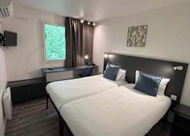 Logis Hôtel Les Colonnes Strasbourg Zenith 4