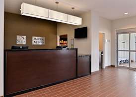 MainStay Suites Meridian - Bonita Lakes 2