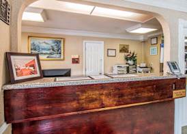 Econo Lodge Richmond Hill 4