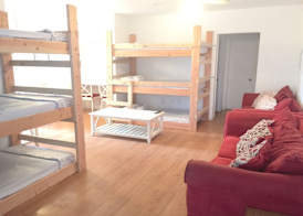 Bikini Hostel, Cafe & Beer Garden - Adults Only 2