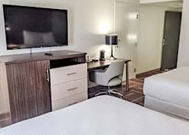 Sonesta Essential Orlando Airport 5