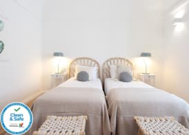 Lavradores Boutique Guesthouse 5