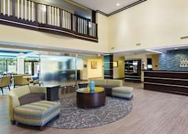 Best Western Plus Birmingham Inn & Suites 2