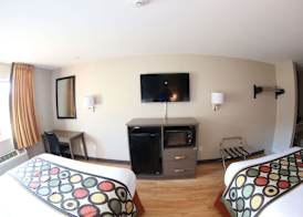 Super 8 by Wyndham Portsmouth 5