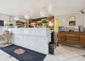 Super 8 by Wyndham Millbury/Toledo 3
