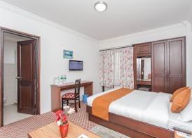 Fuji Hotel 5