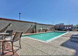 Hampton Inn & Suites Scottsdale at Talking Stick 5
