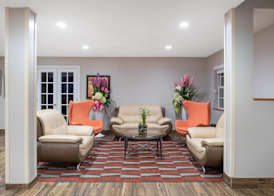 Microtel Inn & Suites by Wyndham Springfield 4