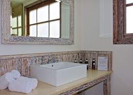 OK Divers Resort & Spa 4