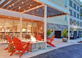 Home2 Suites by Hilton Daytona Beach Speedway 4
