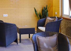 Tria Adelphia 5
