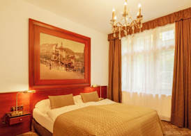 Hotel Golden Lamb 5