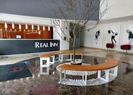 Real Inn Perinorte 2