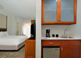 SpringHill Suites by Marriott Madera 5