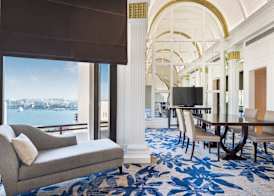 Radisson Blu Hotel, Dubai Deira Creek 3