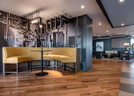 Cambria Hotel Portland Downtown Old Port 3