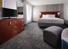 Courtyard Marriott Houston Pearland 3