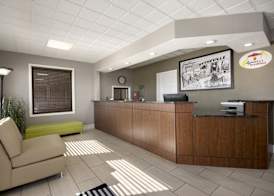 Super 8 by Wyndham Wytheville 3
