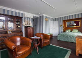 Delta Hotel 5