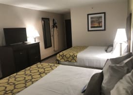 Baymont by Wyndham Phoenix I-10 near 51st Ave 4