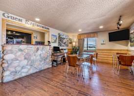 Super 8 by Wyndham Cody 2